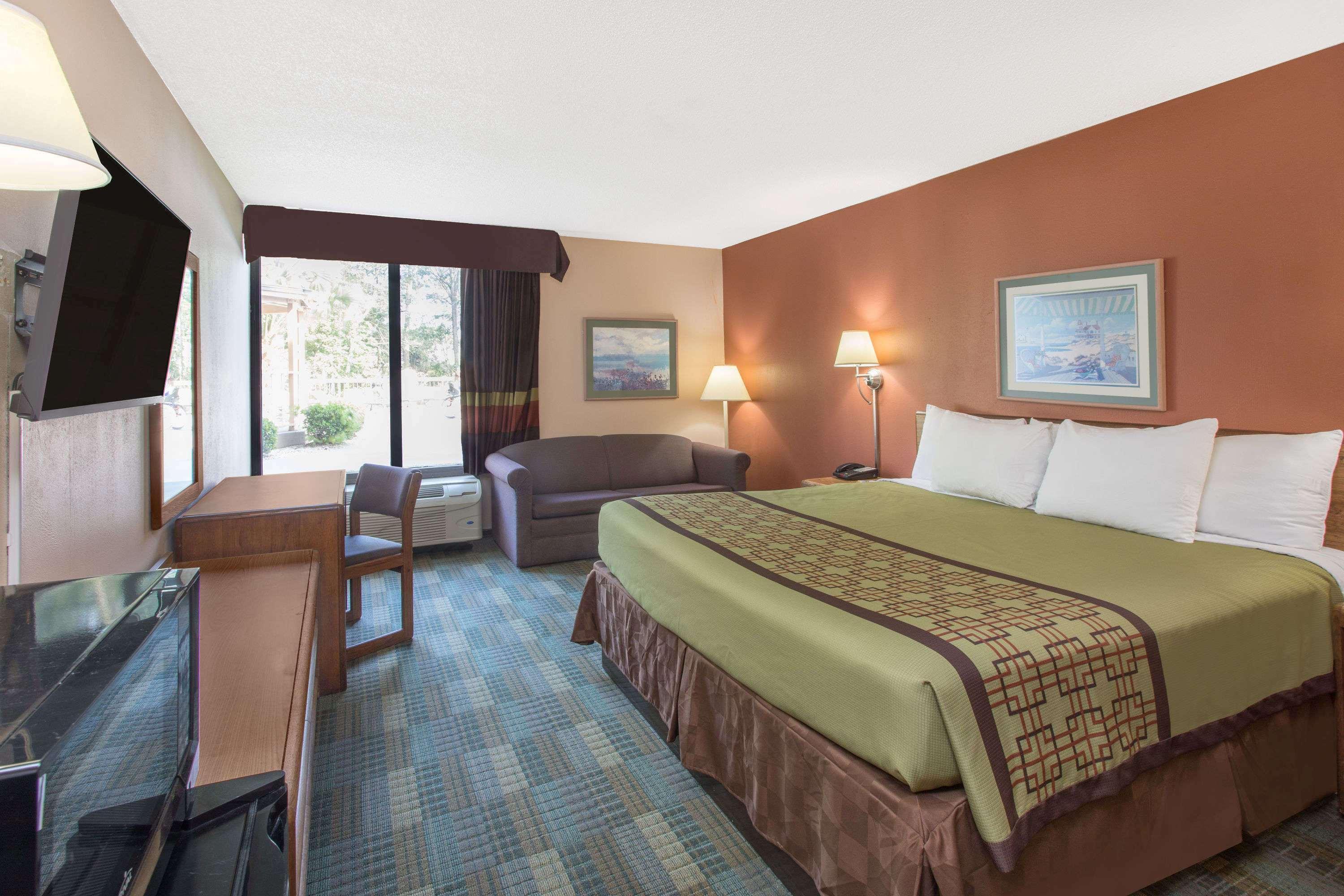 Days Inn By Wyndham Myrtle Beach Socastee Екстериор снимка