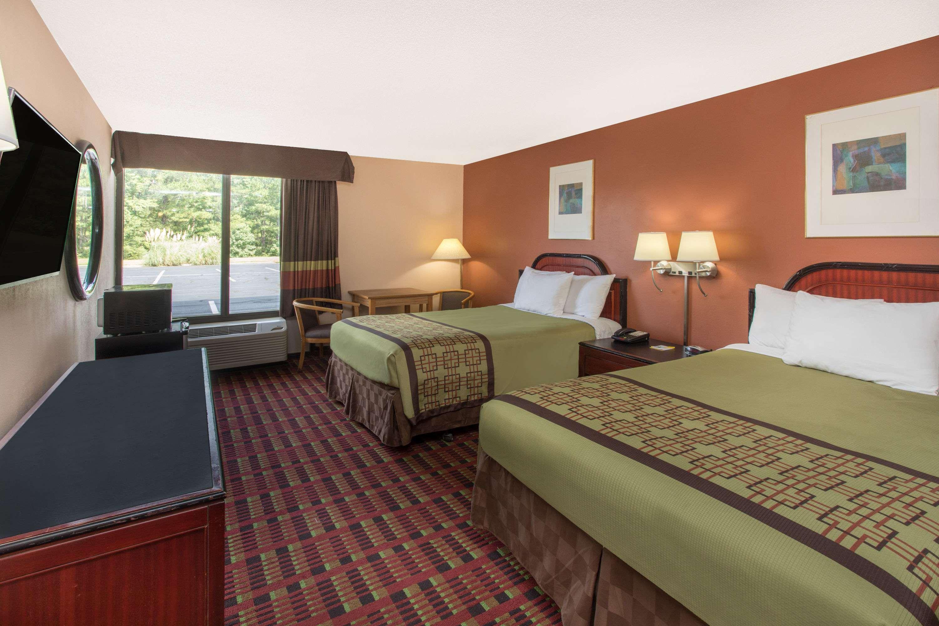 Days Inn By Wyndham Myrtle Beach Socastee Екстериор снимка