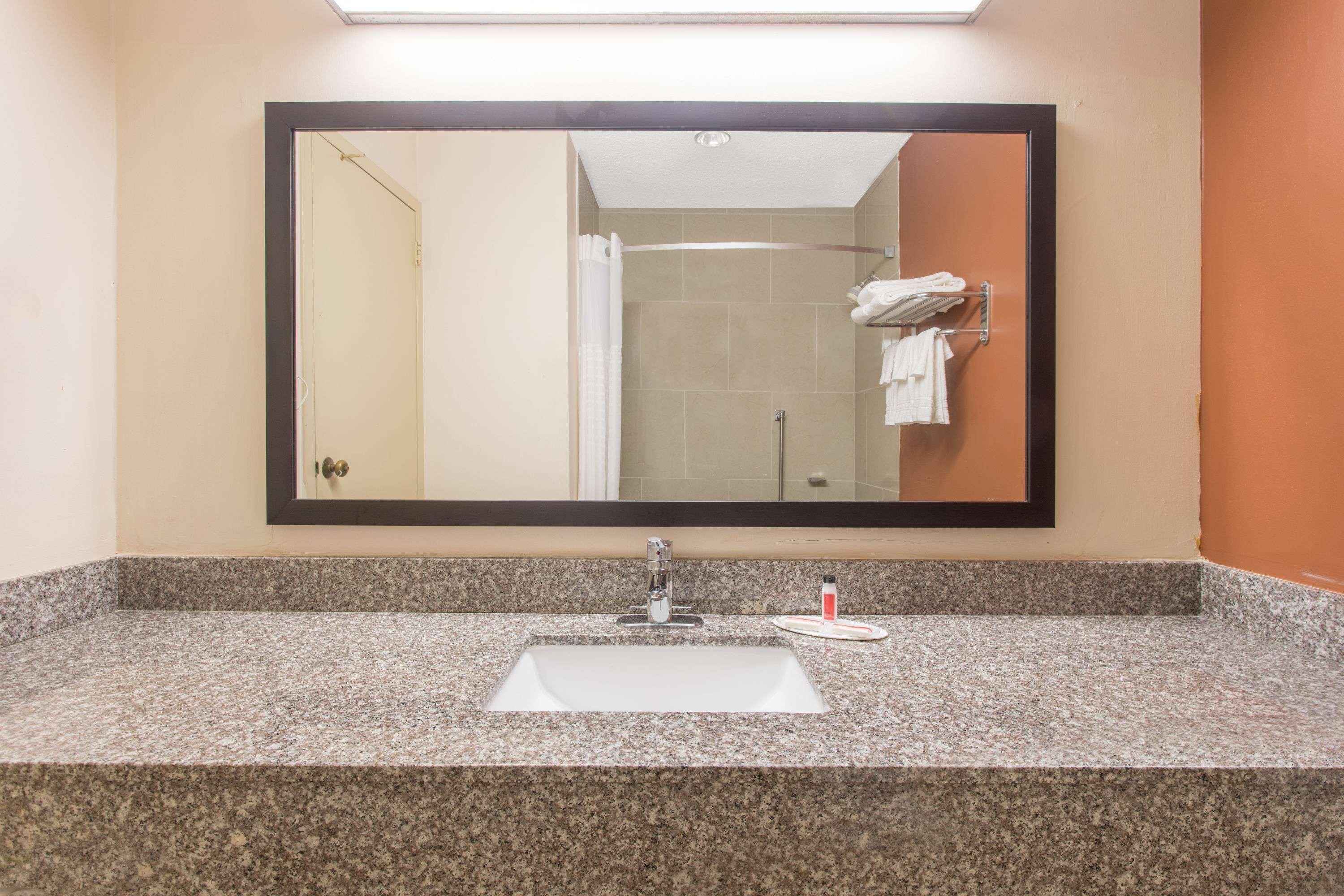 Days Inn By Wyndham Myrtle Beach Socastee Екстериор снимка