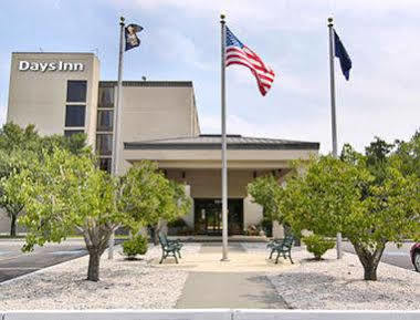 Days Inn By Wyndham Myrtle Beach Socastee Екстериор снимка